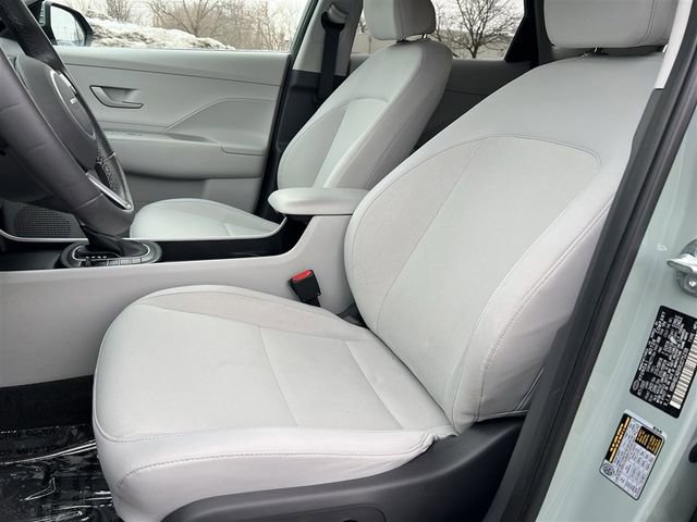 Used 2024 Hyundai Kona SEL image 16