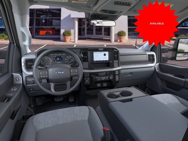 New 2026 Ford F350 XLT w/ FX4 Off-Road Package AWD/4WD image 9