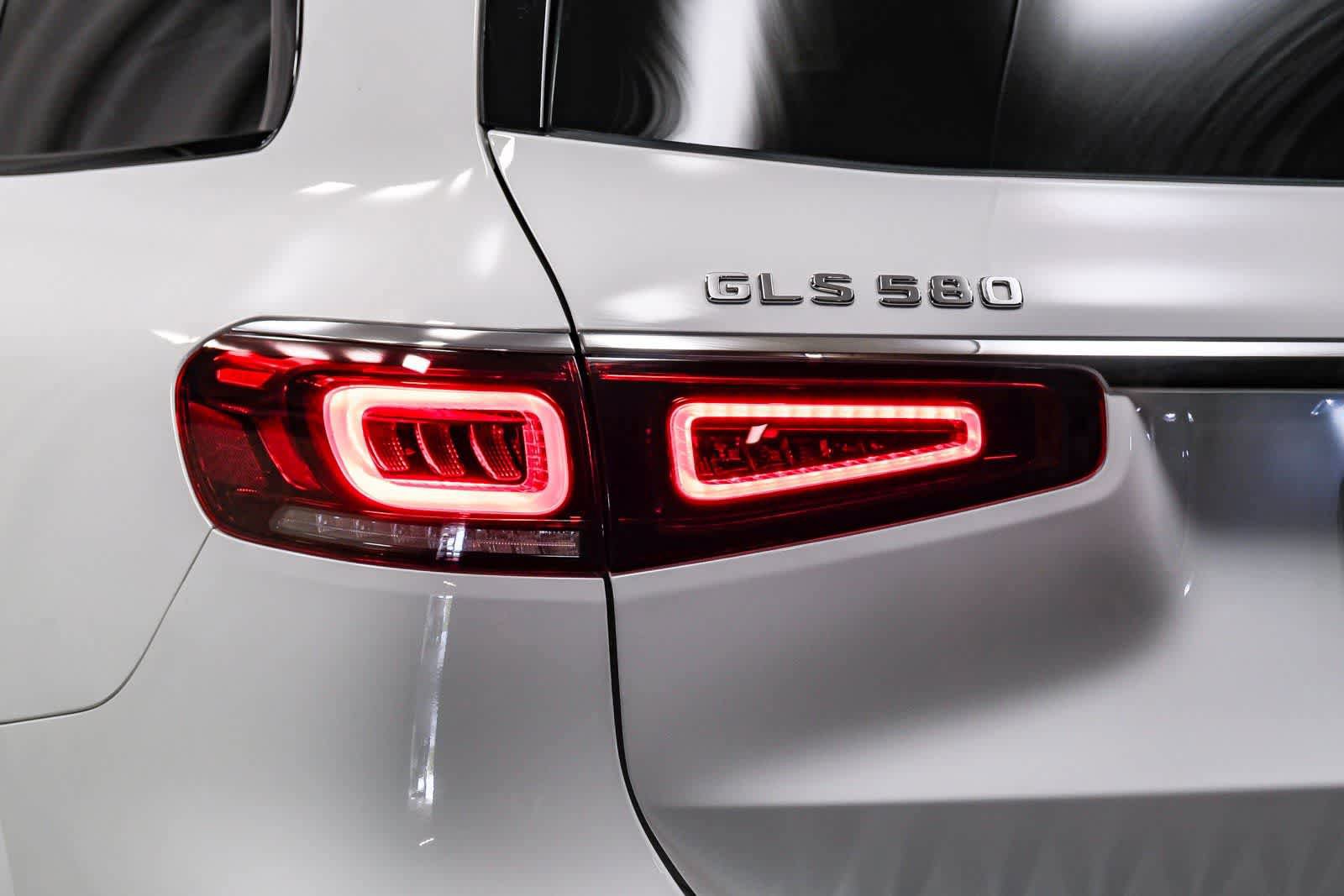 Certified 2023 Mercedes-Benz GLS 580 4MATIC image 6