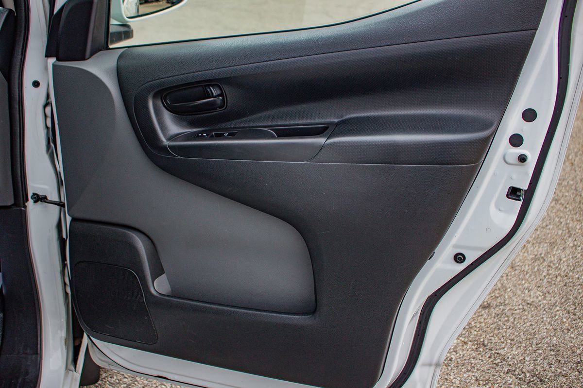 Used 2018 Nissan NV200 SV w/ Navigation Package FWD image 19