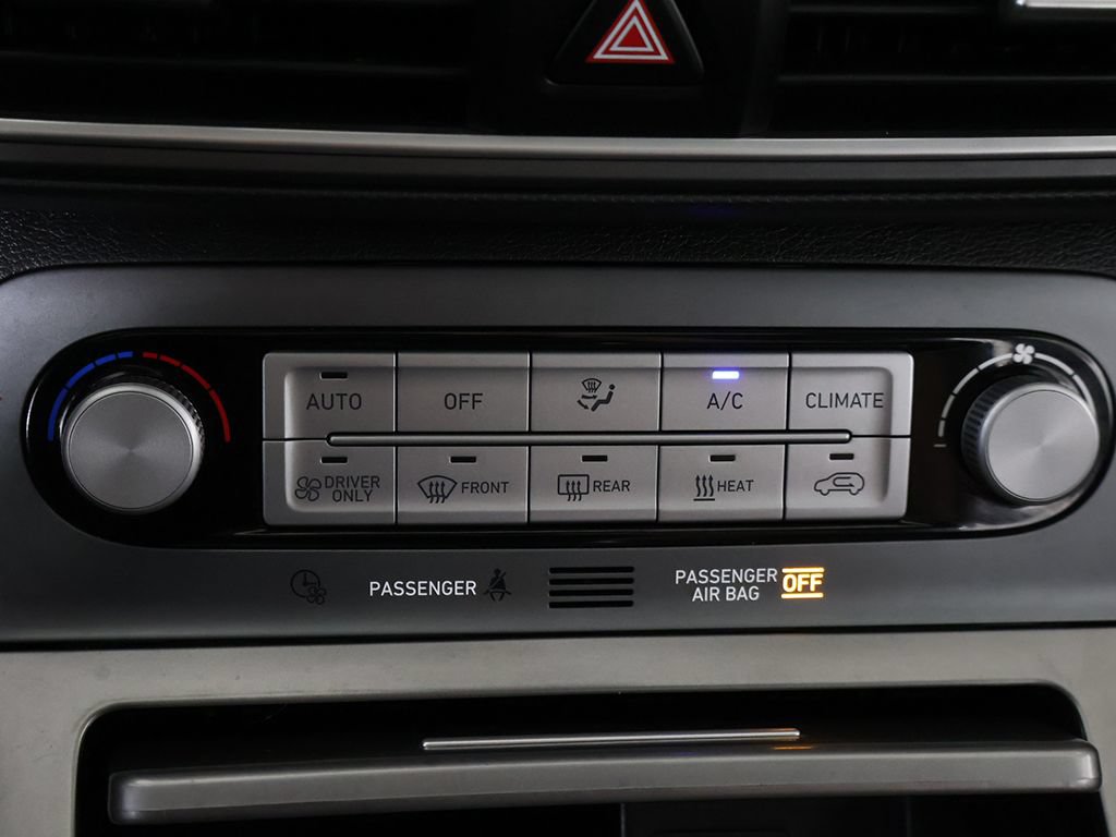 Used 2021 Hyundai Kona Limited FWD image 49