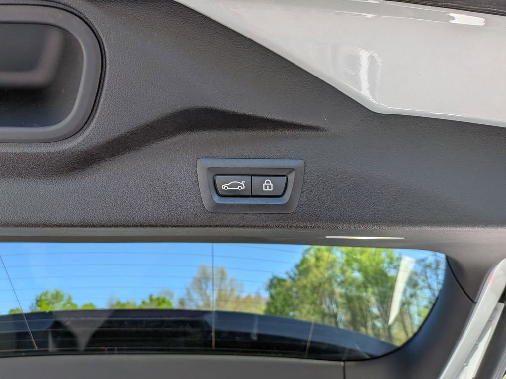 Used 2019 BMW X5 xDrive40i AWD/4WD image 22