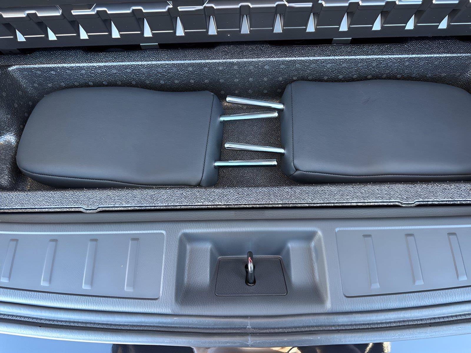 Used 2025 Mitsubishi Outlander SE AWD/4WD image 36
