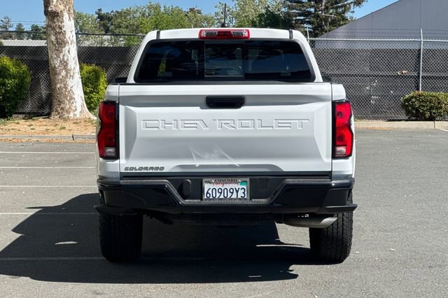 Used 2024 Chevrolet Colorado Z71 w/ Z71 Convenience Package 2 image 5