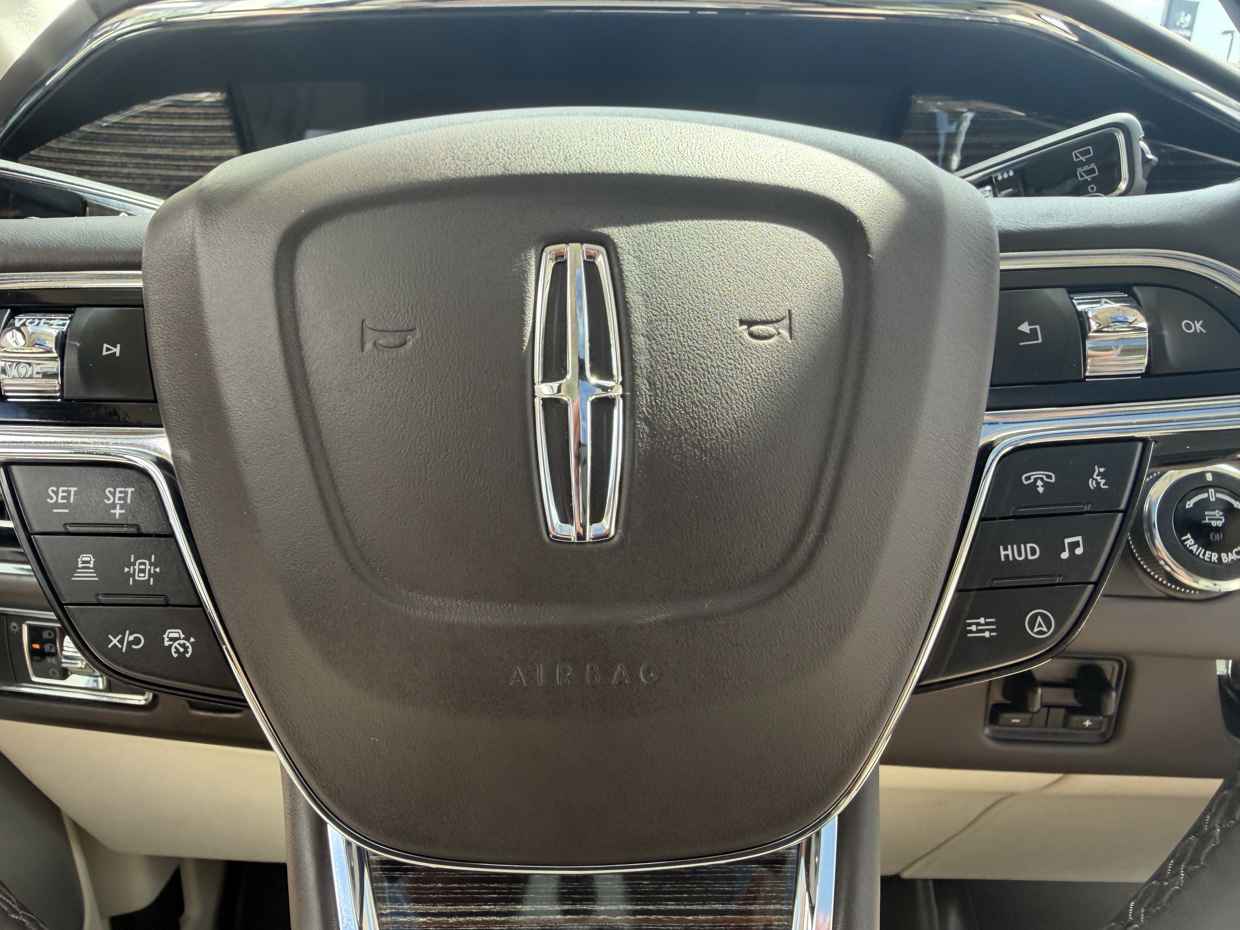 Used 2024 Lincoln Navigator L Black Label AWD/4WD image 38