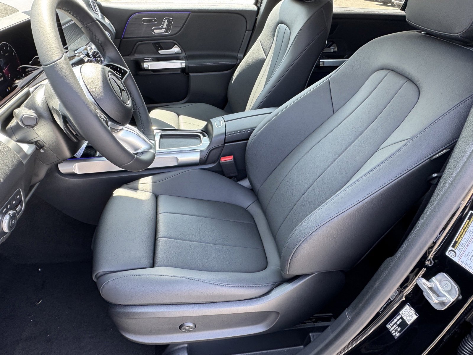 New 2026 Mercedes-Benz GLB 250 image 19