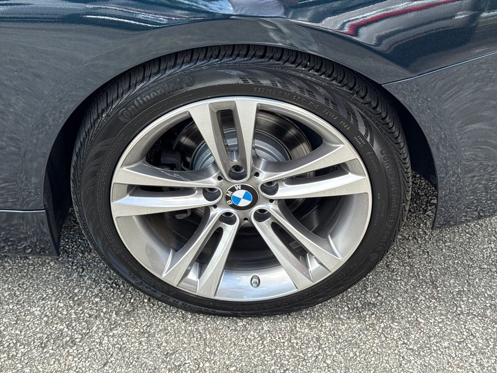 Used 2017 BMW 430i Convertible image 18