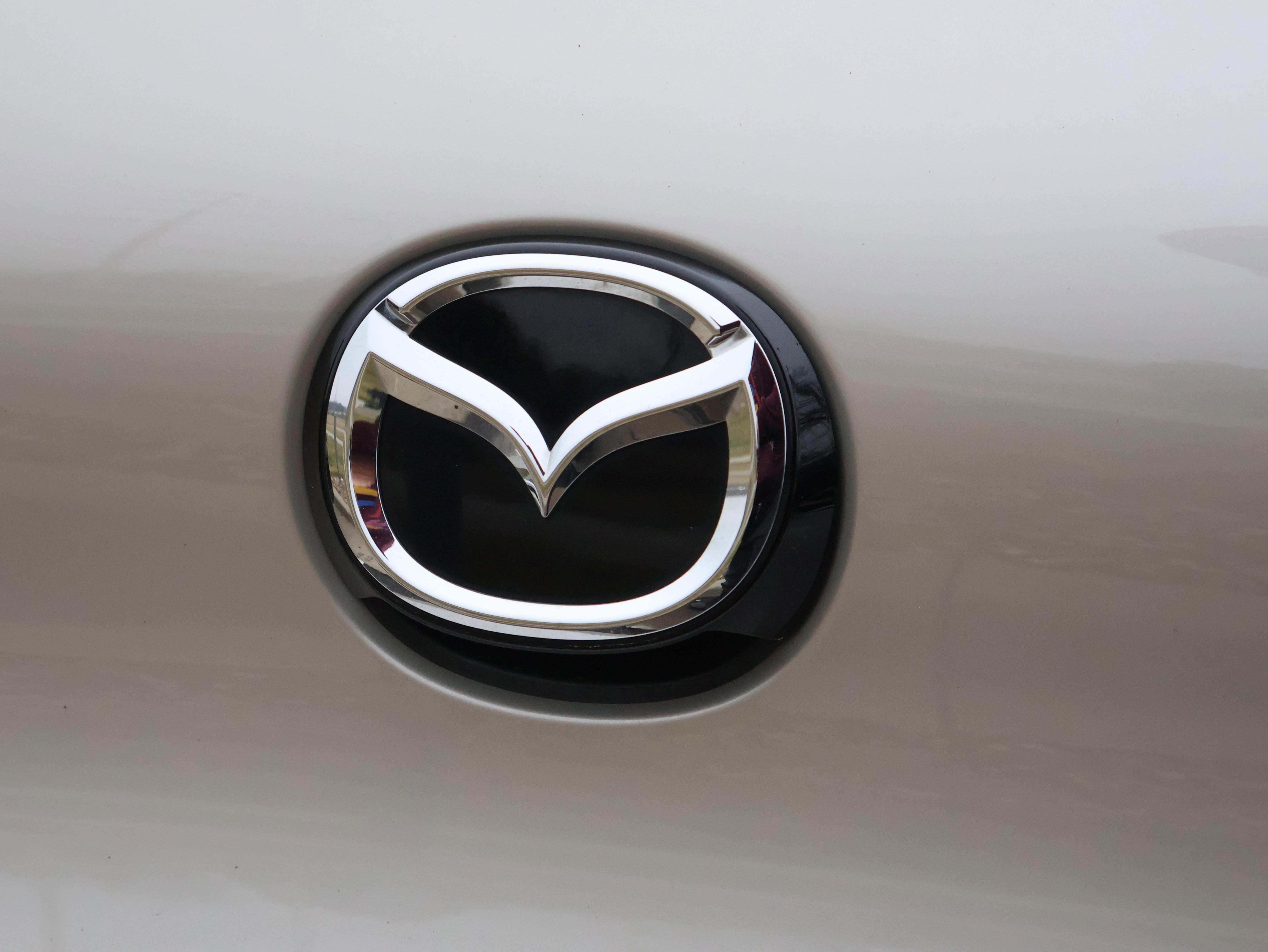 Used 2023 MAZDA MAZDA3 Hatchback w/ Appearance Package image 14