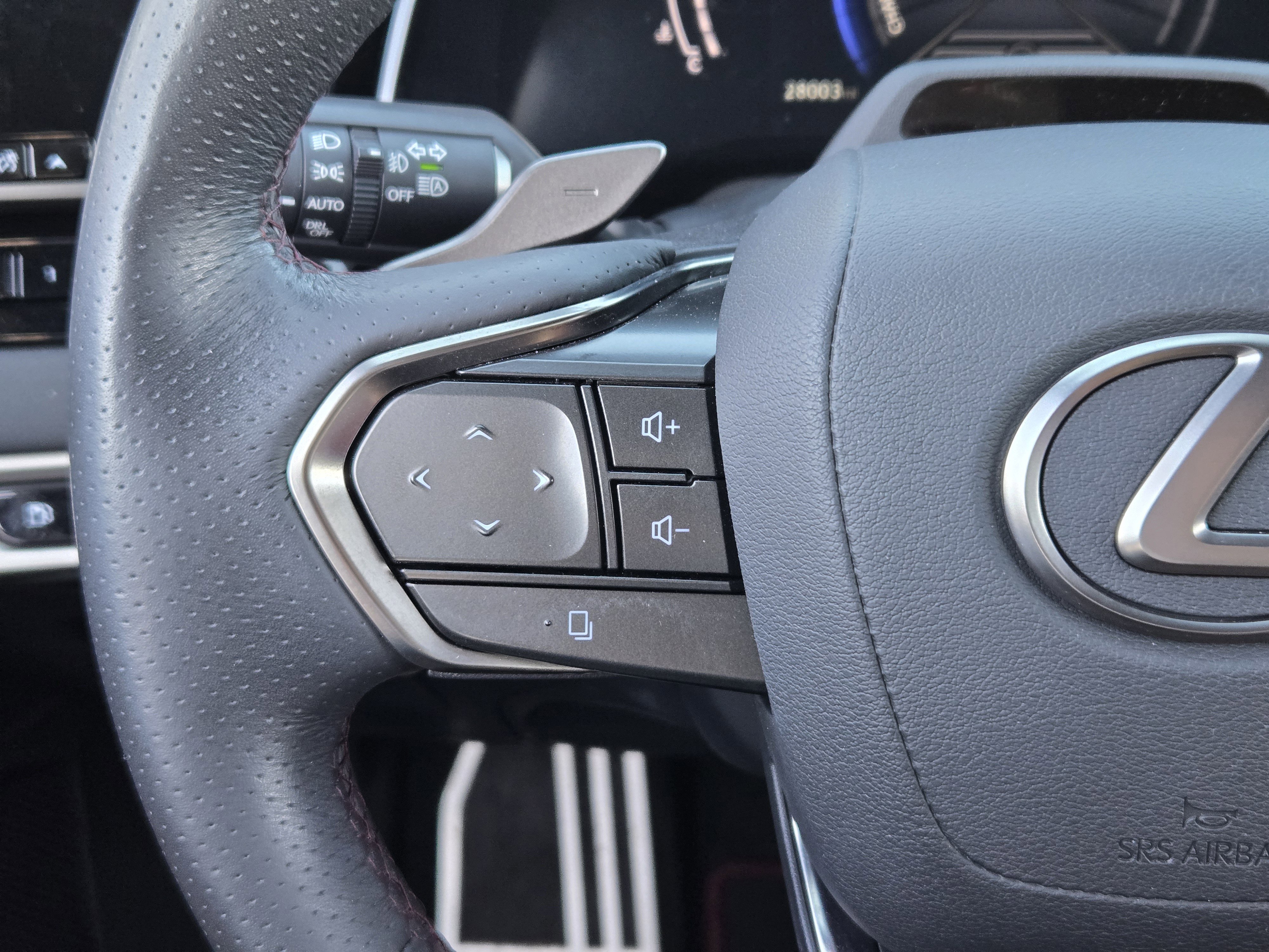 Used 2023 Lexus RX 500h F Sport image 36