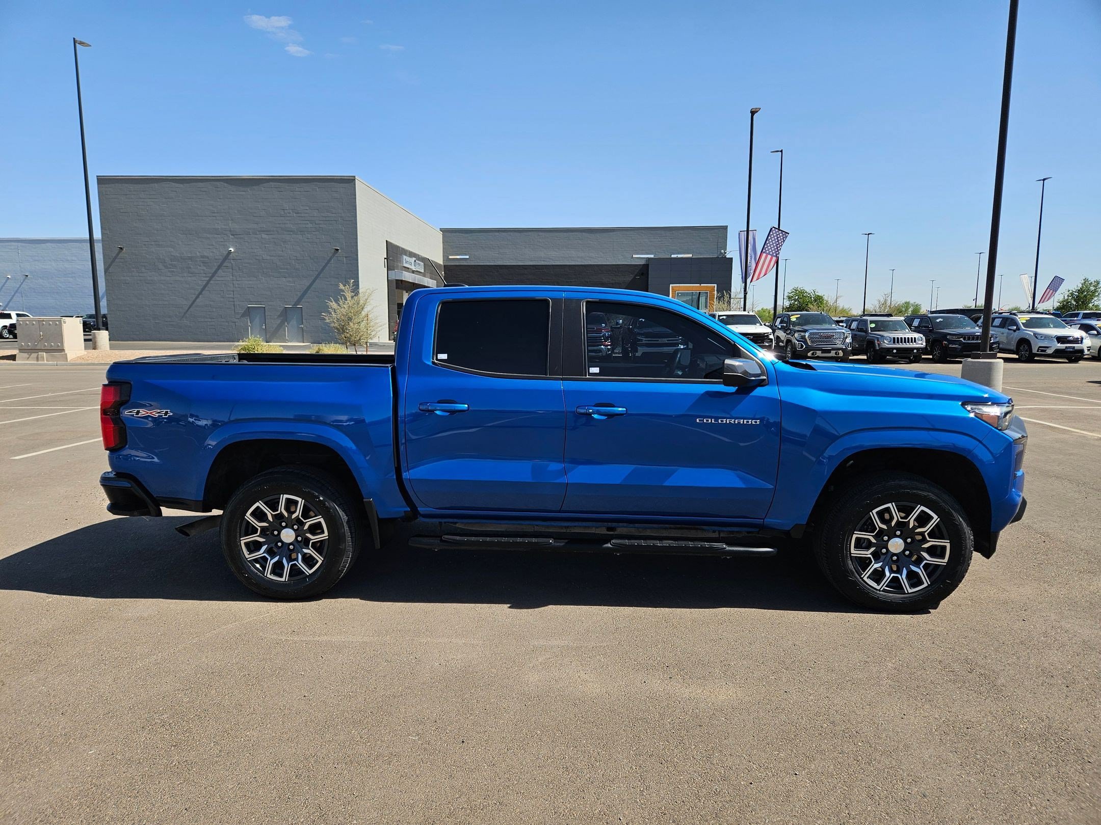 Certified 2023 Chevrolet Colorado LT w/ LT Convenience Package III AWD/4WD image 6