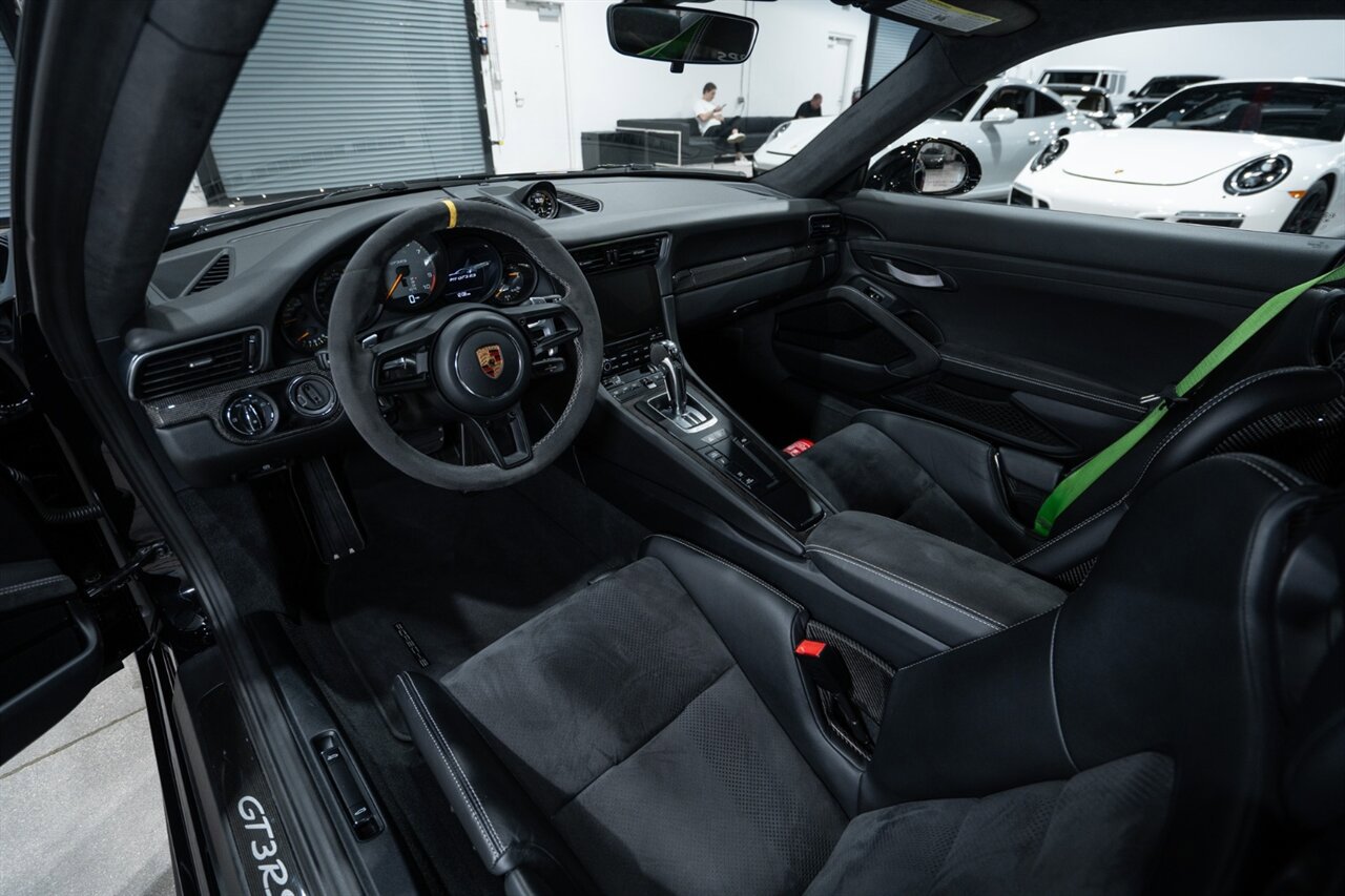 Used 2019 Porsche 911 GT3 RS RWD image 18