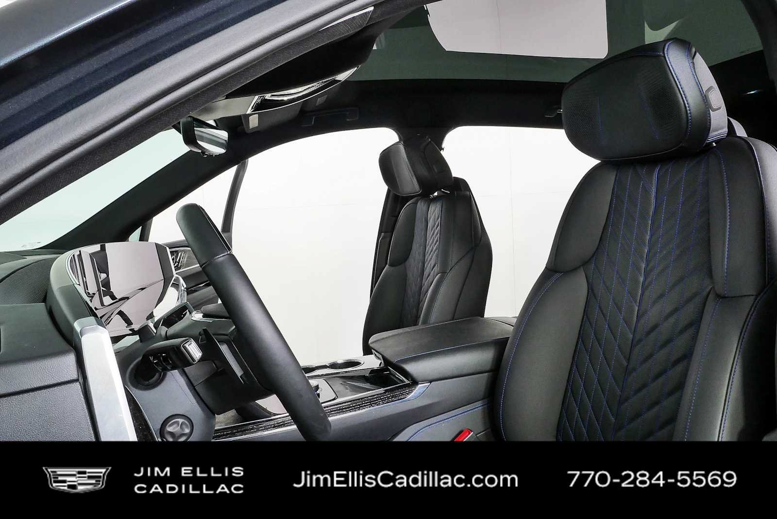 Used 2025 Cadillac Escalade IQ Sport 1 AWD/4WD image 5