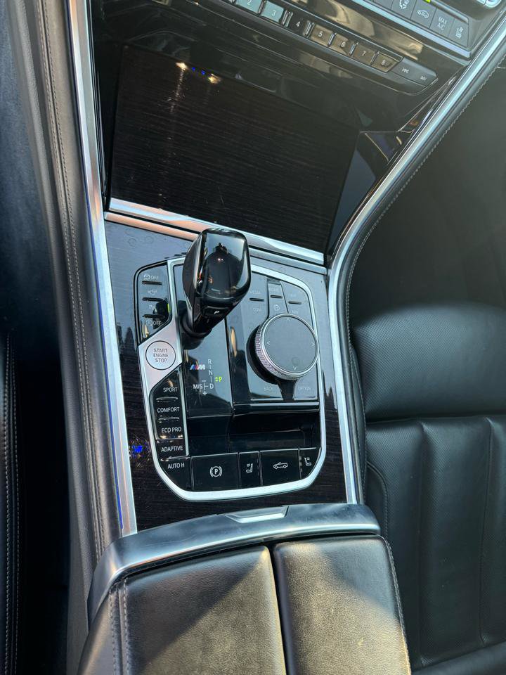 Used 2021 BMW M850i xDrive Convertible image 17