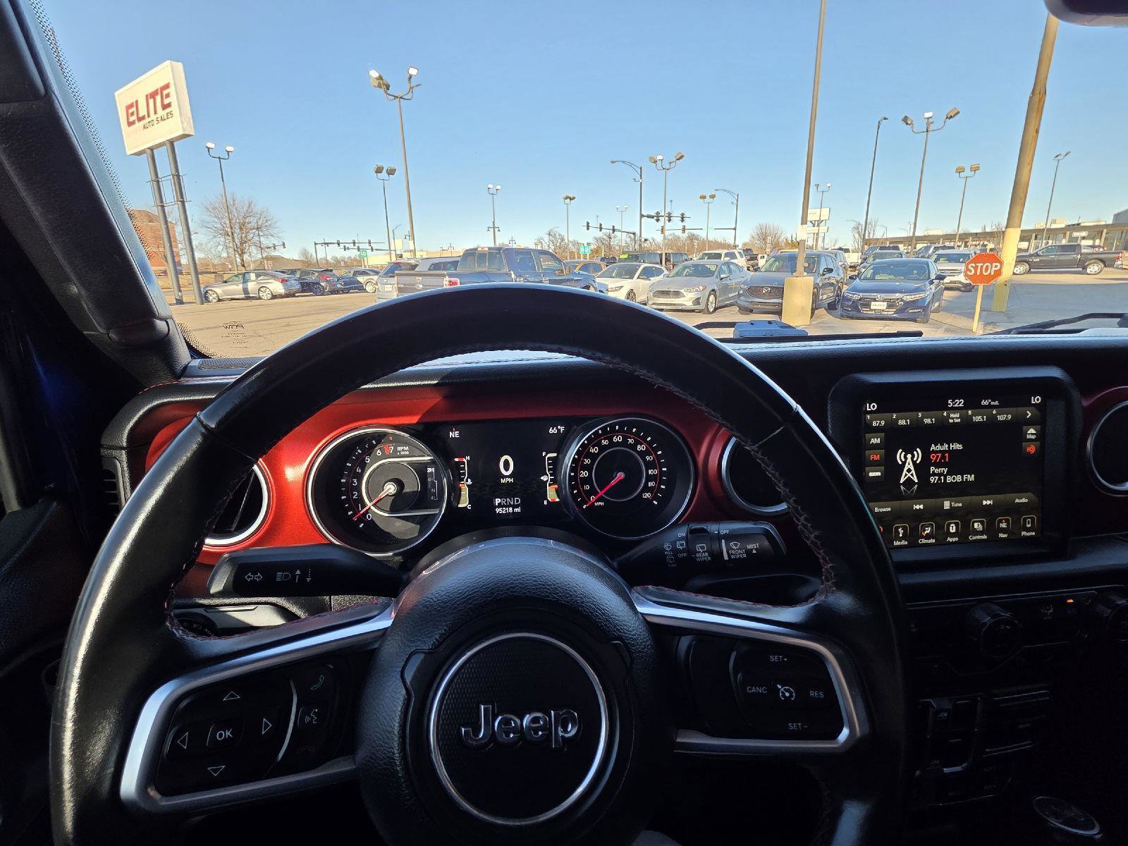 Used 2018 Jeep Wrangler Unlimited Rubicon image 28