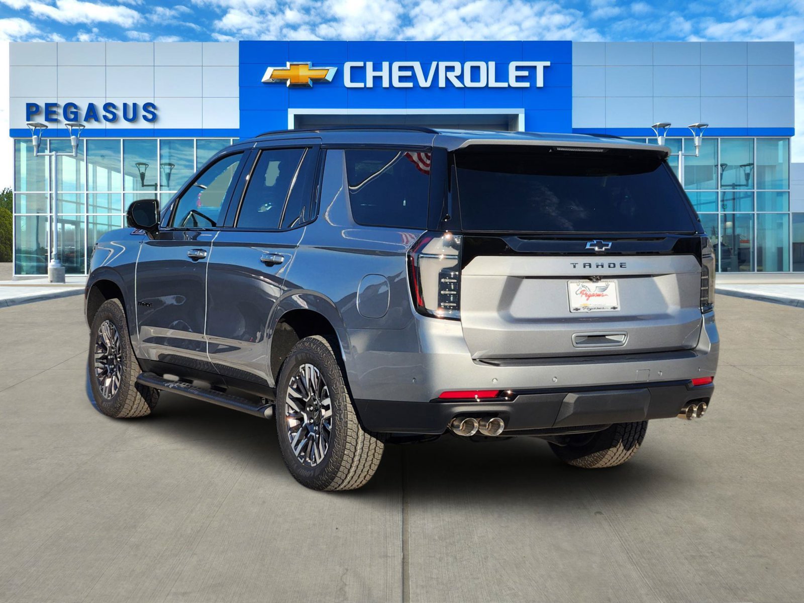 New 2027 Chevrolet Tahoe Z71 w/ Comfort Package AWD/4WD image 3