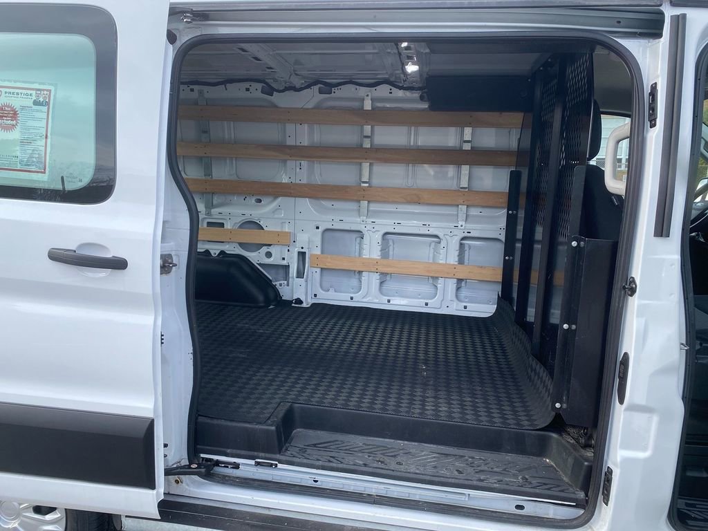 Used 2024 Ford Transit 250 Low Roof w/ Exterior Upgrade Package RWD image 25