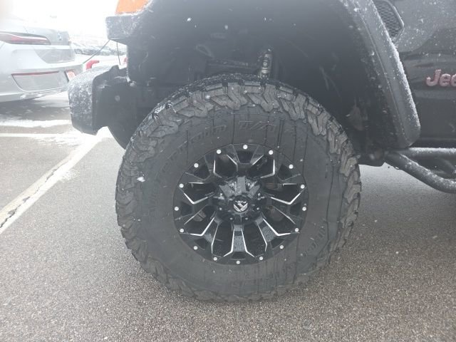 Used 2021 Jeep Wrangler Unlimited Rubicon image 3