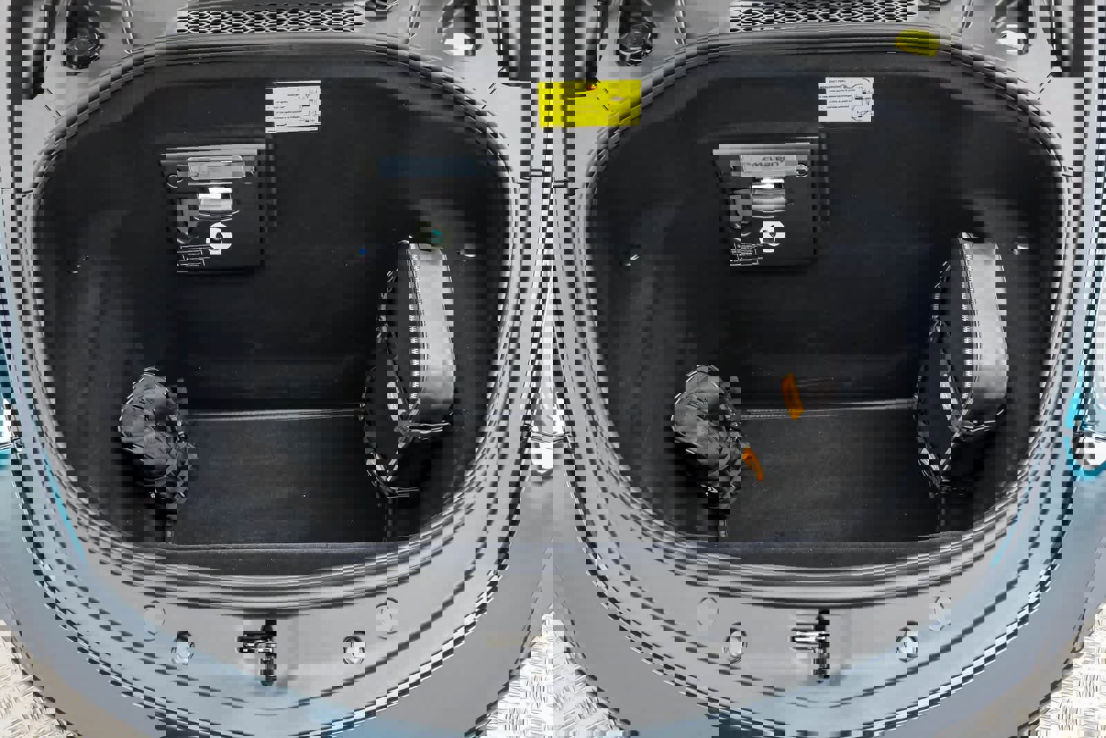 New 2026 McLaren Artura image 22