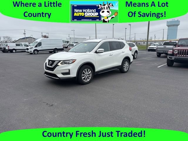 Used 2017 Nissan Rogue SV