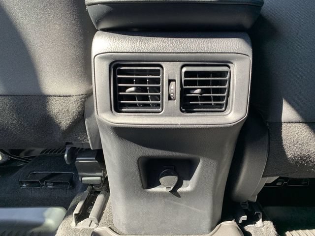 Certified 2025 Toyota RAV4 LE FWD image 31