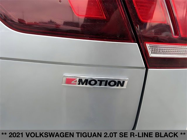 Used 2021 Volkswagen Tiguan SE R-Line w/ 3rd Row Seat Package image 14