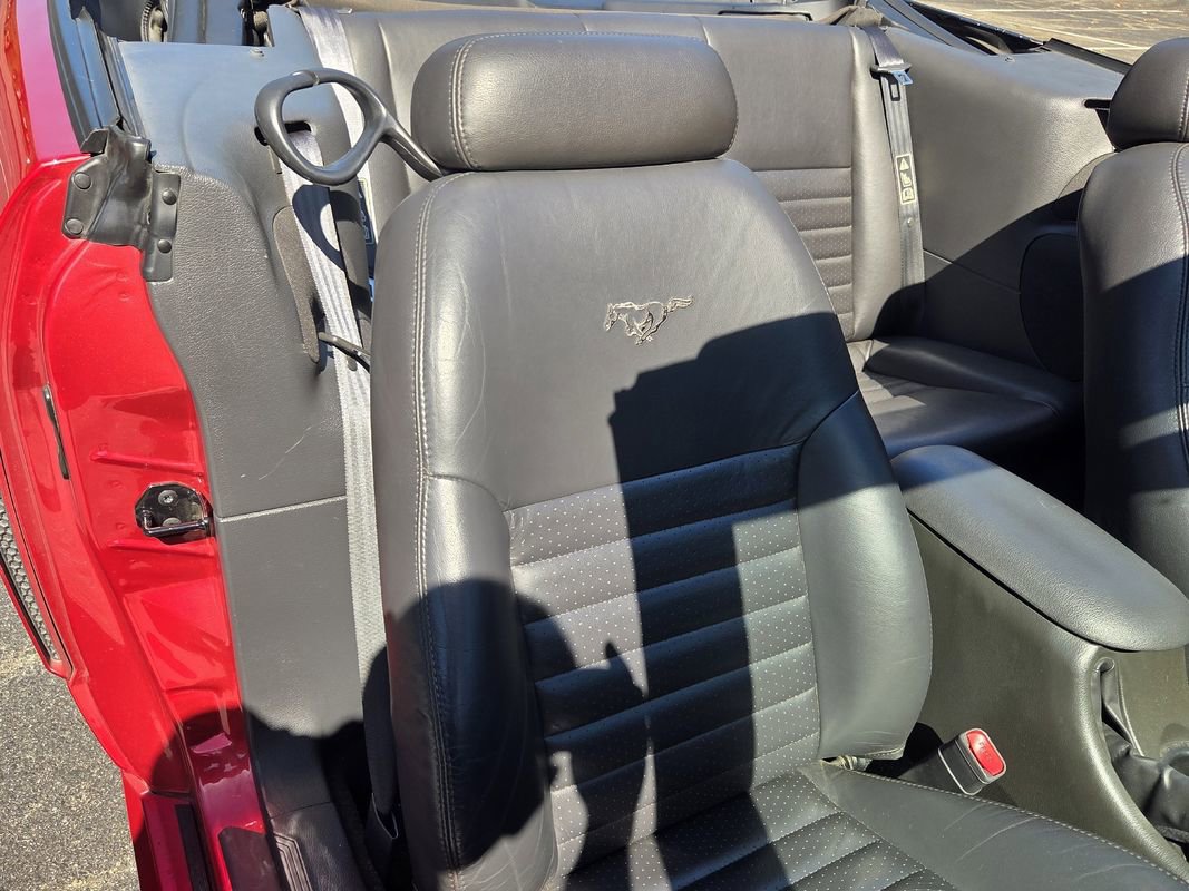 Used 2001 Ford Mustang GT image 31