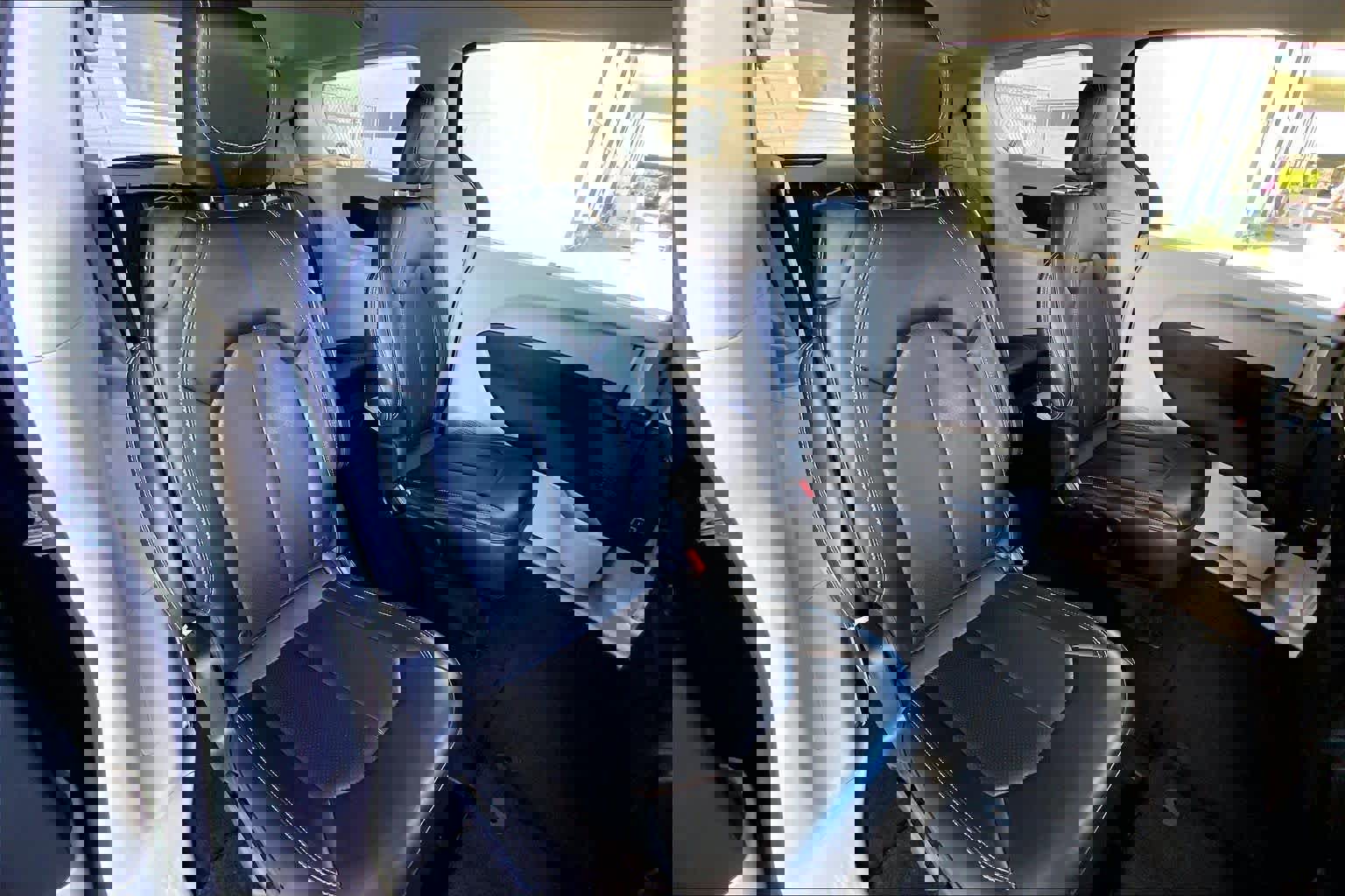 Used 2023 Chrysler Pacifica Touring-L FWD image 20