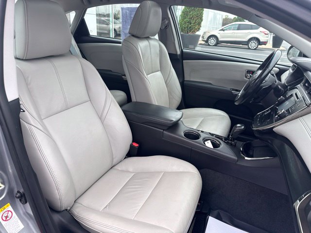 Certified 2017 Toyota Avalon Touring w/ All Weather Liner Package FWD image 26