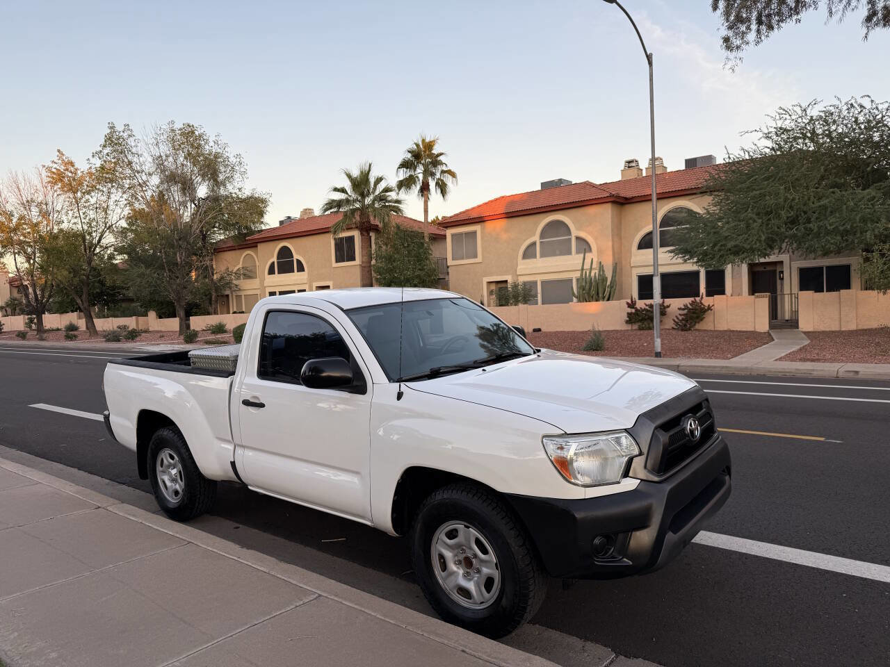 Used 2014 Toyota Tacoma 2WD Regular Cab image 19