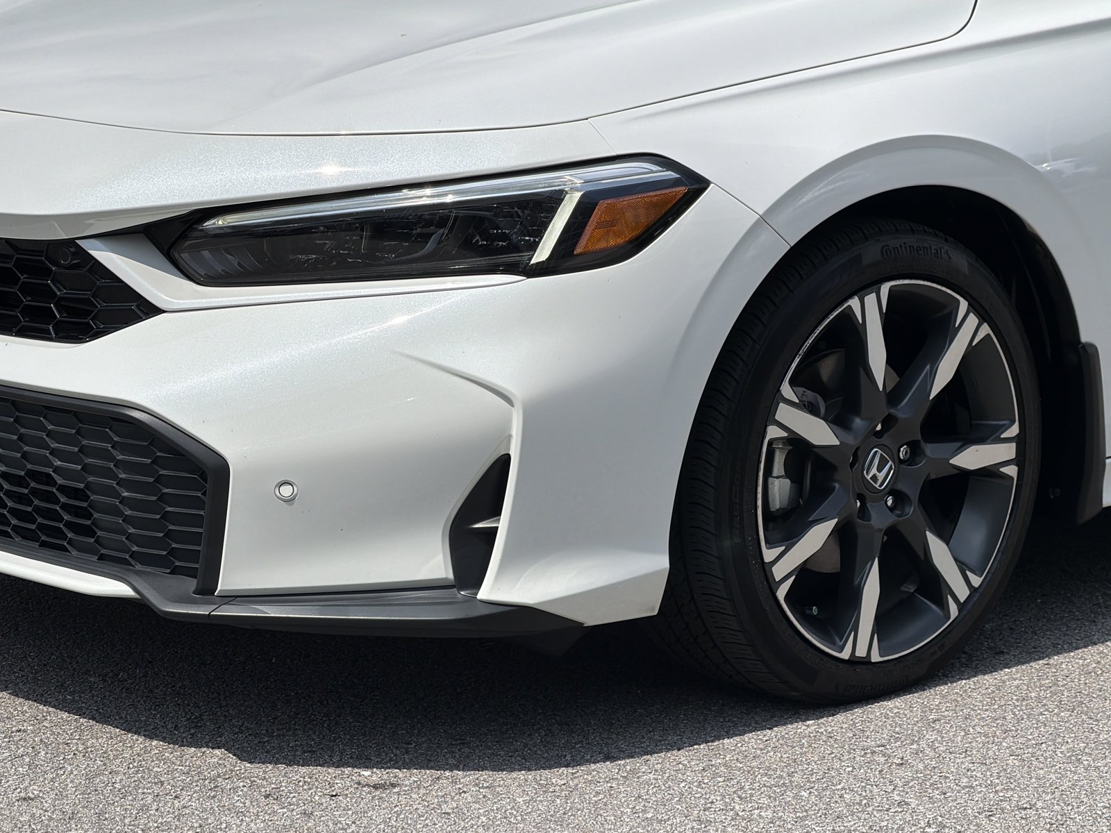 Used 2025 Honda Civic Sport Touring image 8