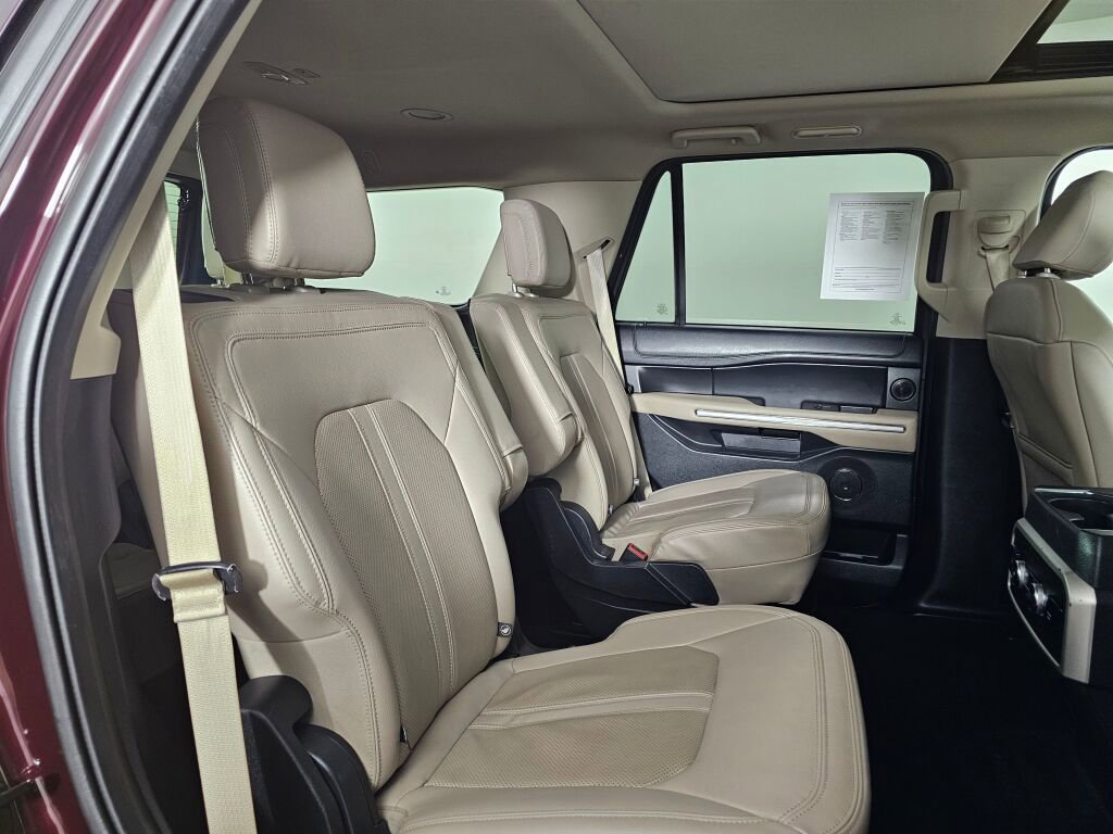 Used 2024 Ford Expedition Limited image 39