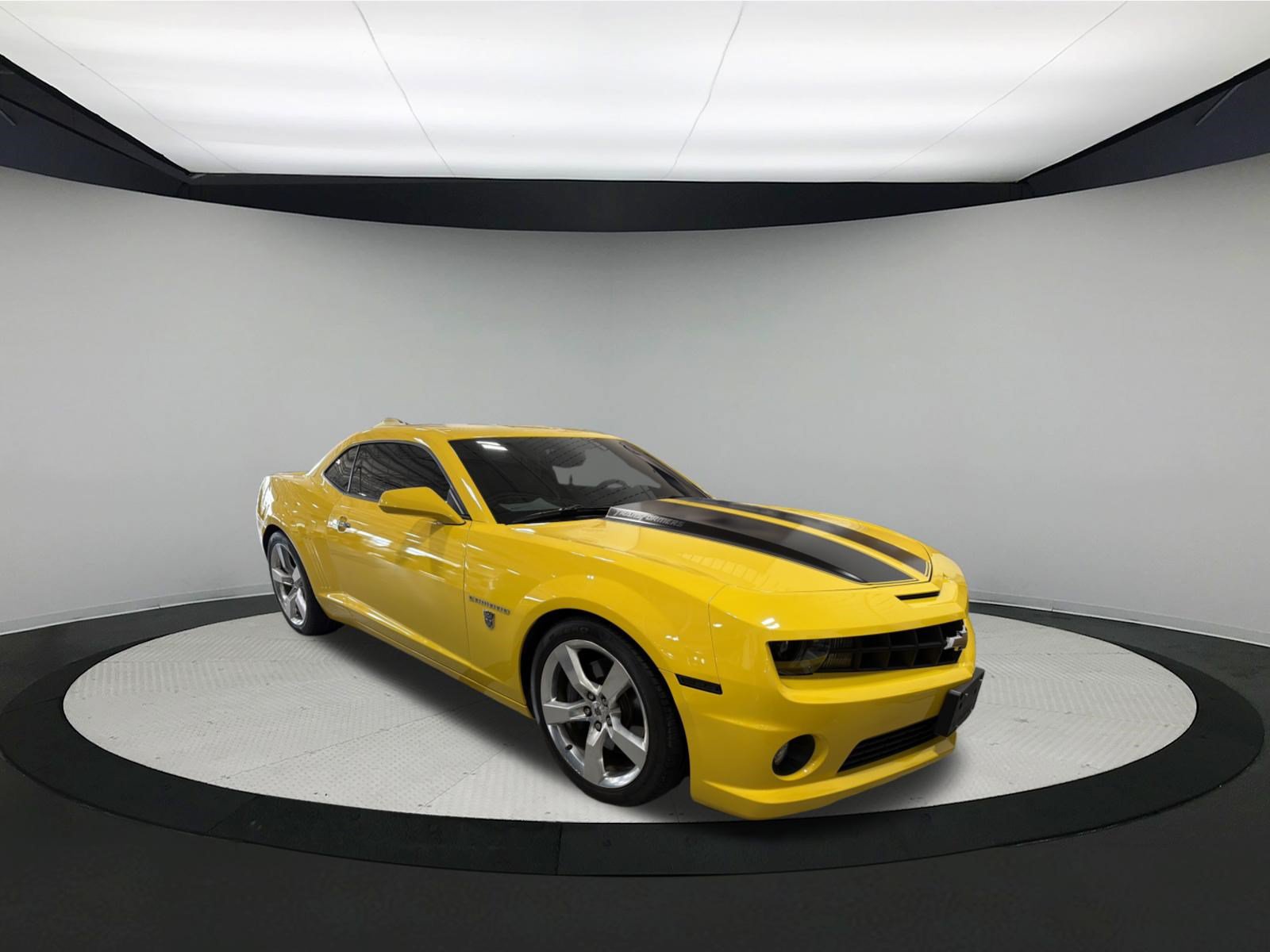 Used 2010 Chevrolet Camaro SS w/ RS Package RWD image 4