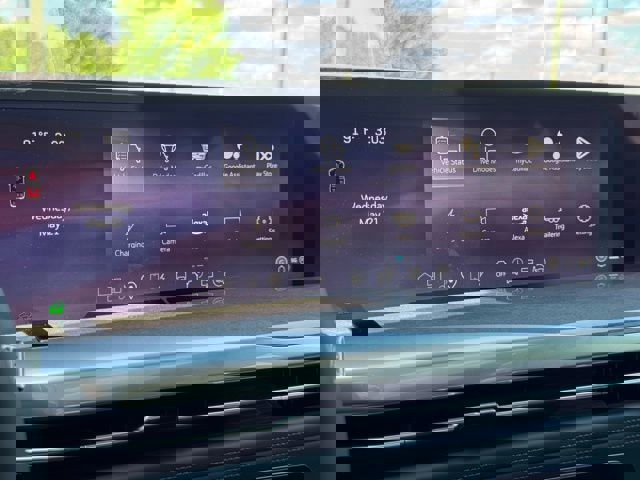 New 2025 Cadillac Escalade IQ Luxury 2 image 29