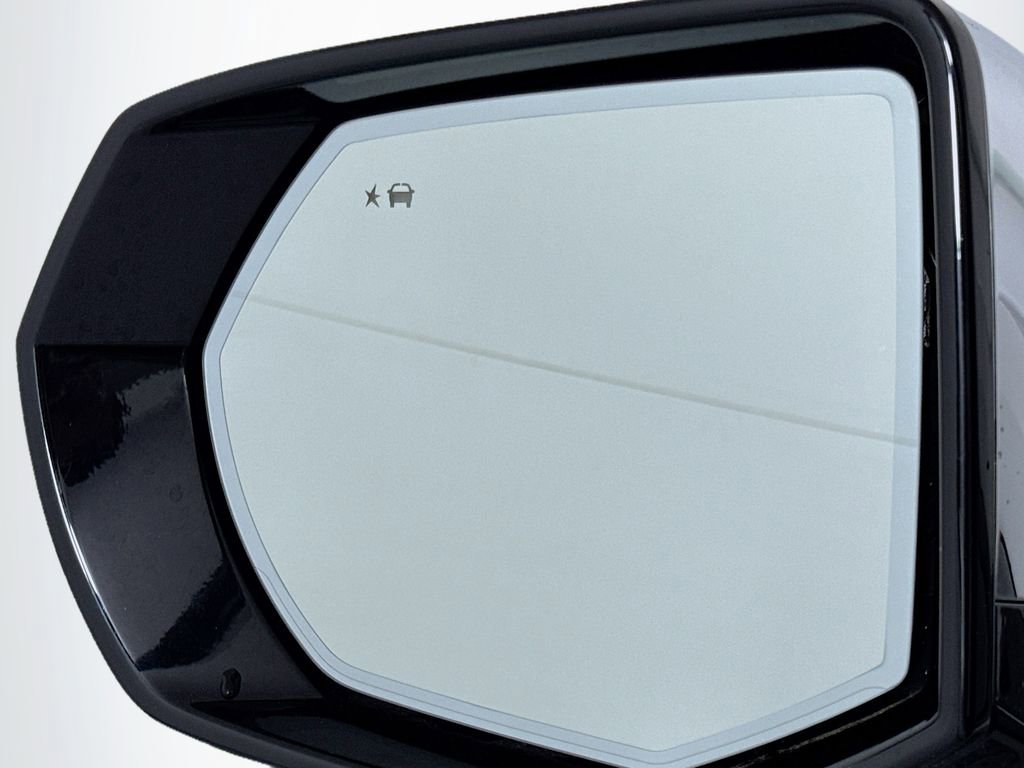 Used 2021 Chevrolet Suburban Premier w/ Premium Package AWD/4WD image 19