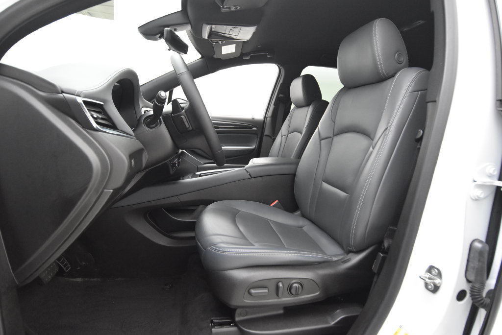 Used 2022 Buick Enclave Essence FWD image 25