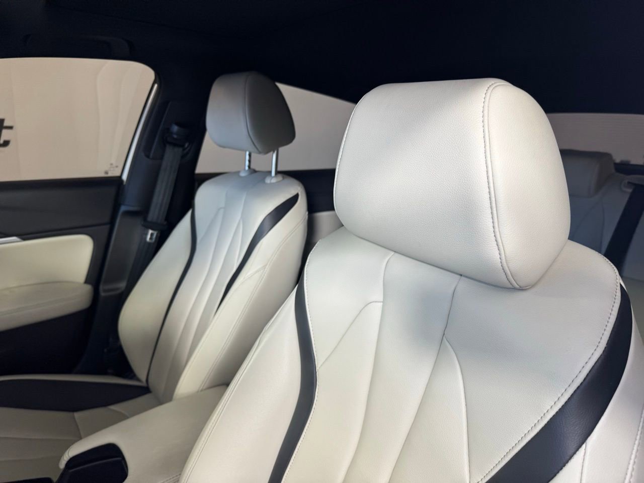 Used 2025 Acura Integra A-Spec image 3