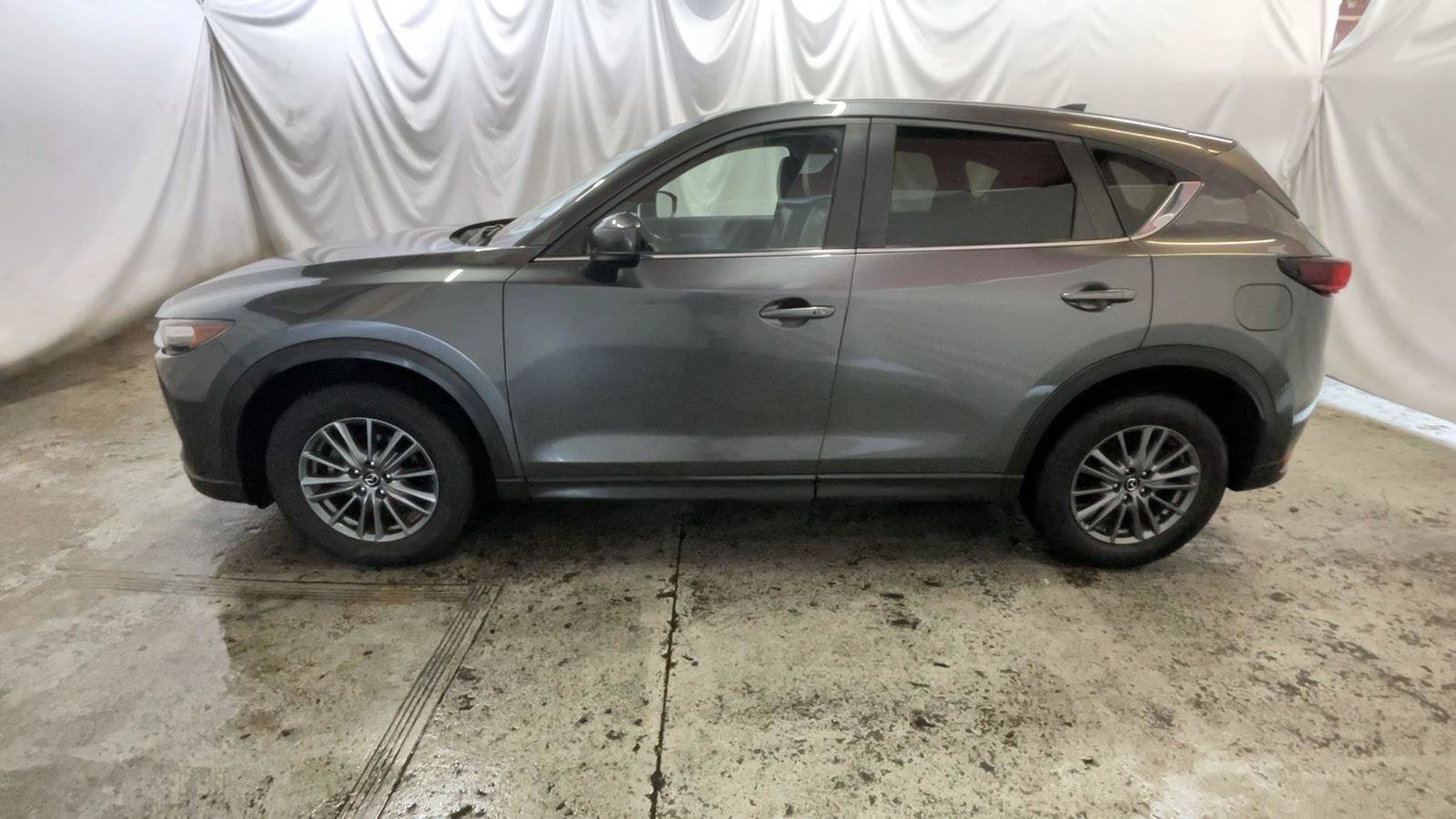 Used 2021 MAZDA CX-5 Touring FWD image 13