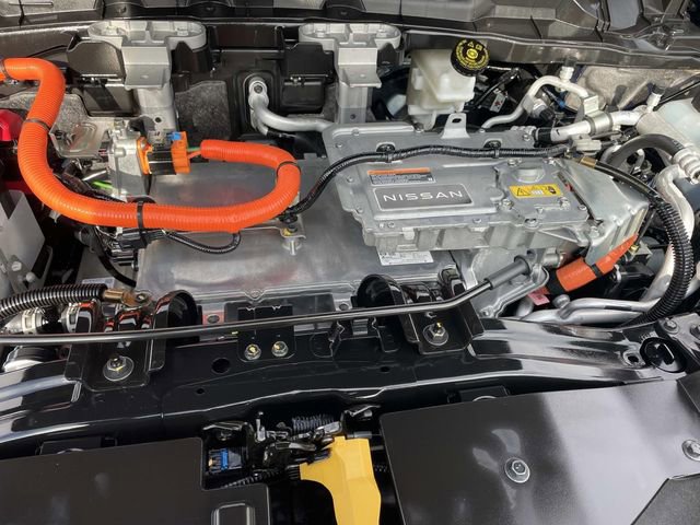 Used 2024 Nissan Ariya AWD image 38