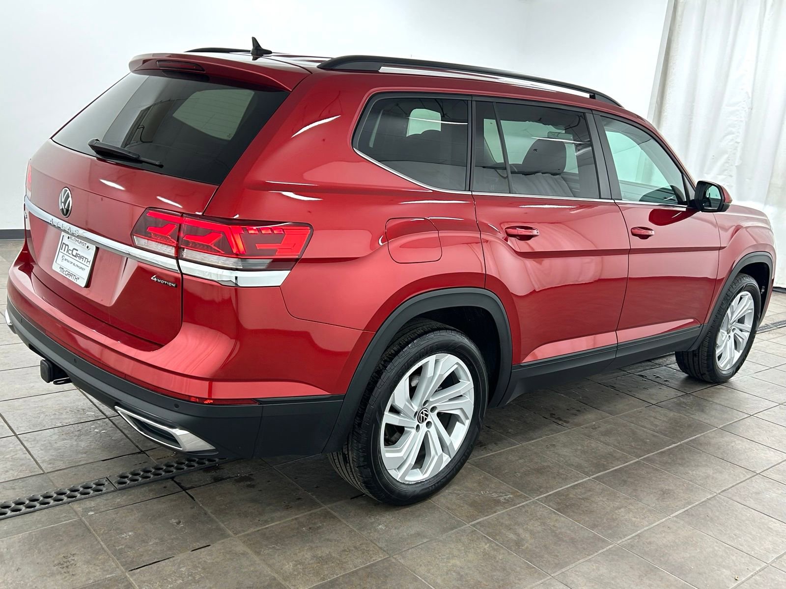Used 2023 Volkswagen Atlas SE image 5