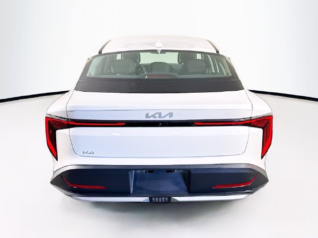 New 2026 Kia K4 FWD image 6