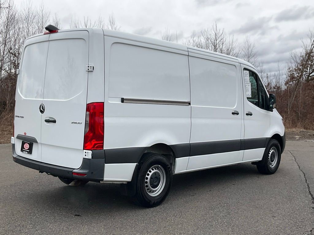 Used 2021 Mercedes-Benz Sprinter 144 Cargo image 23