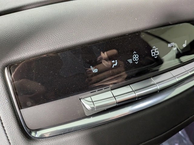 New 2026 Cadillac Escalade Luxury w/ Touring Package image 32