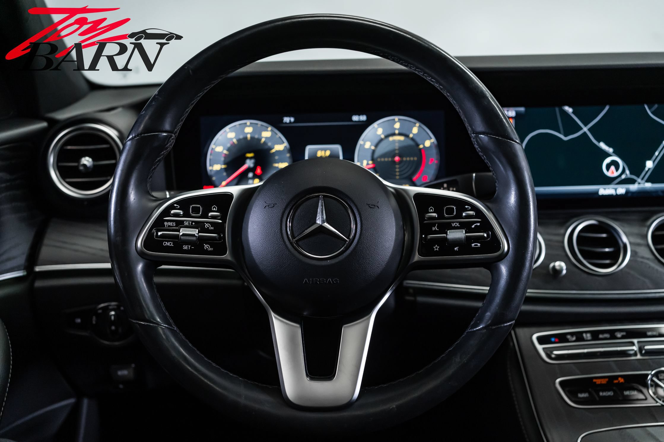 Used 2020 Mercedes-Benz E 350 4MATIC Sedan image 30