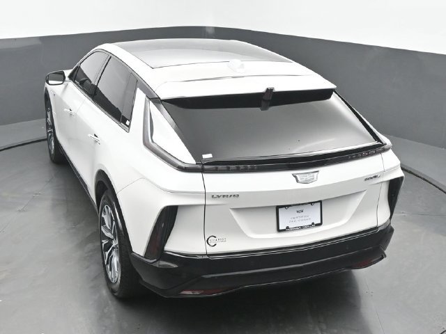 Certified 2024 Cadillac Lyriq Sport w/ LPO, Floor Liner Package AWD/4WD image 40