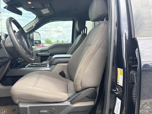 Used 2021 Ford F250 XLT w/ XLT Premium Package AWD/4WD image 10