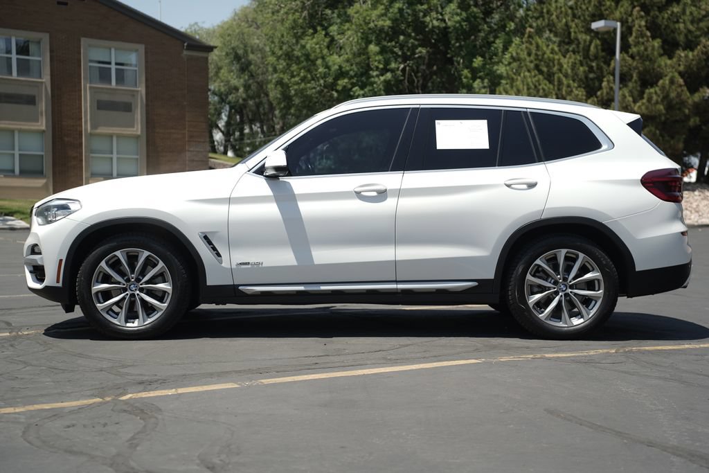 Used 2018 BMW X3 xDrive30i AWD/4WD image 2