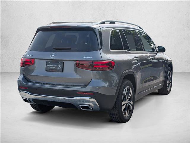 New 2026 Mercedes-Benz GLB 250 4MATIC image 2