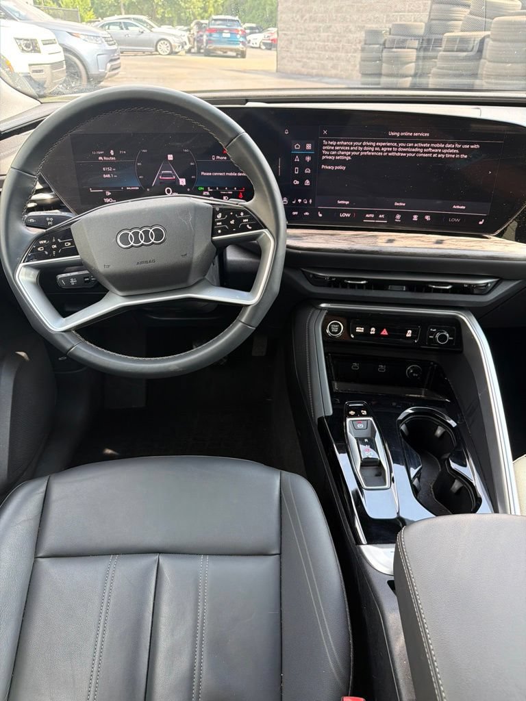 Used 2025 Audi Q5 Premium w/ Convenience Package AWD/4WD image 15