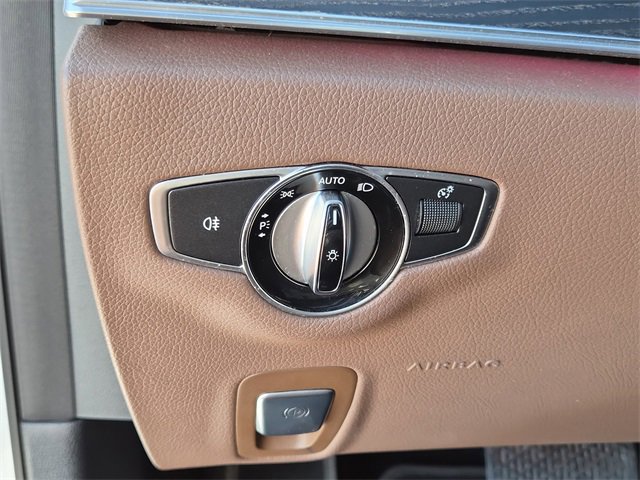 Used 2018 Mercedes-Benz E 300 image 24