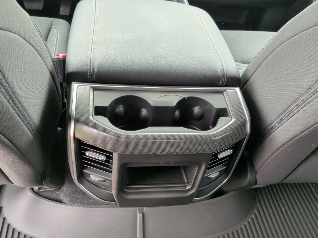 New 2026 RAM 1500 4x4 Crew Cab image 39